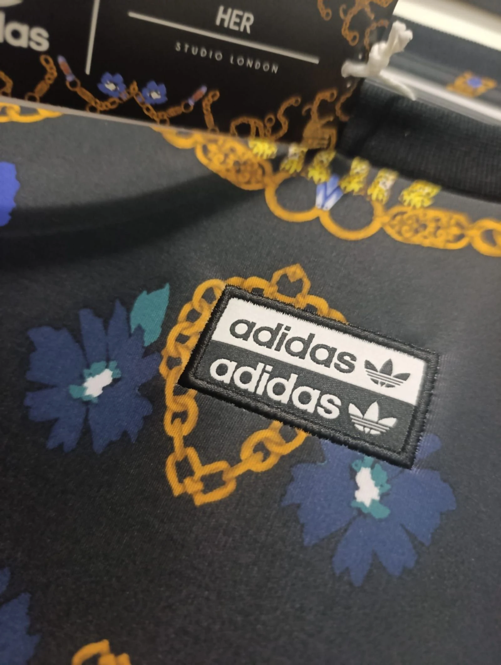Vestido Adidas edición limitada talla XL  – photo 3